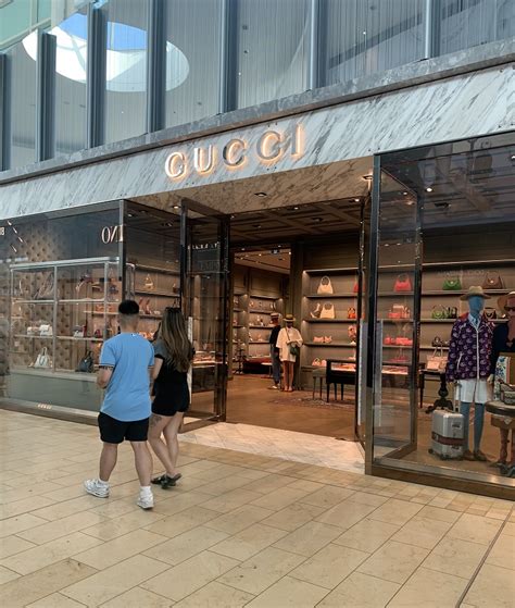 gucci yorkdale mall address|gucci holt toronto yorkdale.